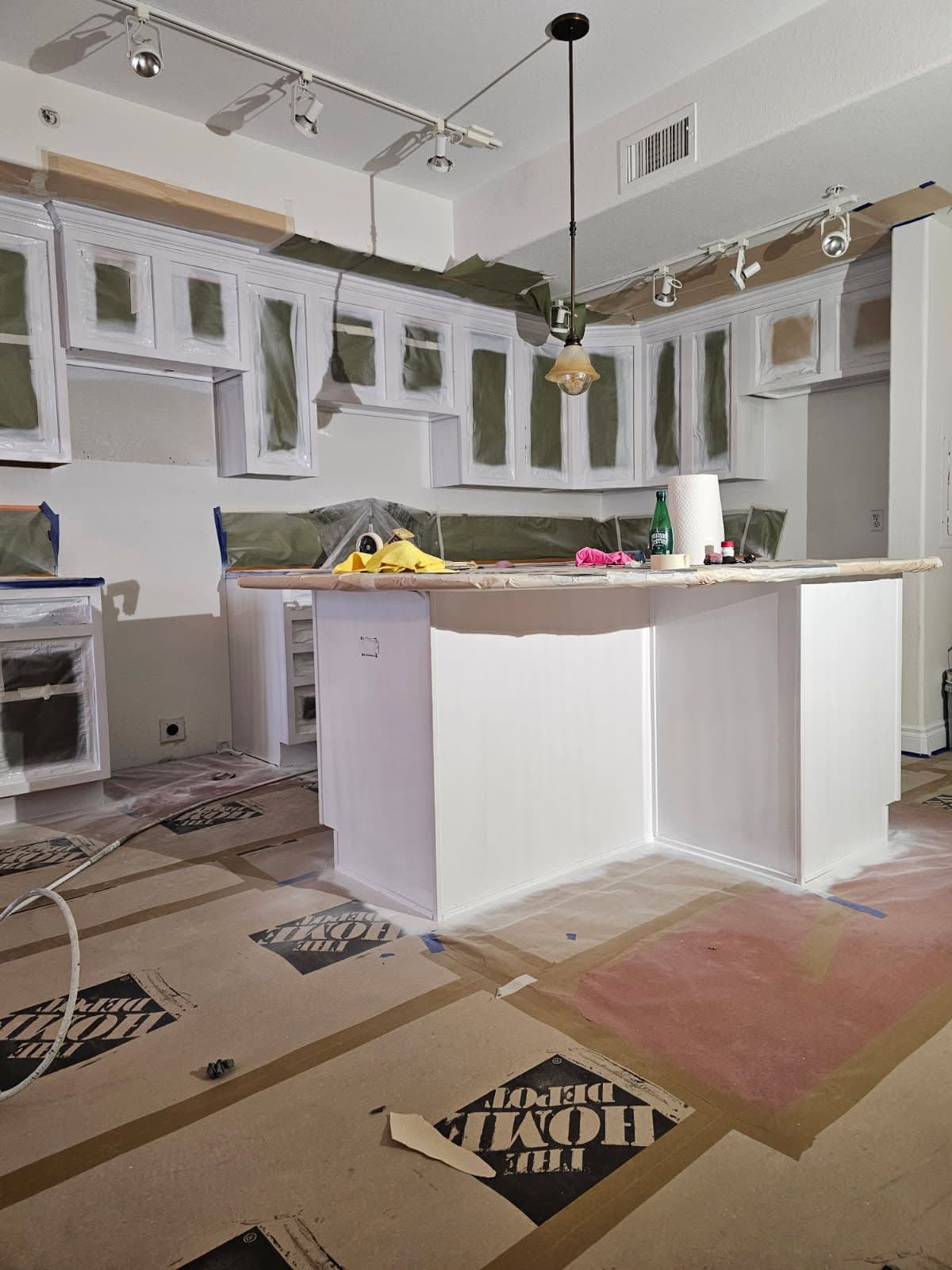 Kitchen Cabinets Get a Fresh Look in Golden image