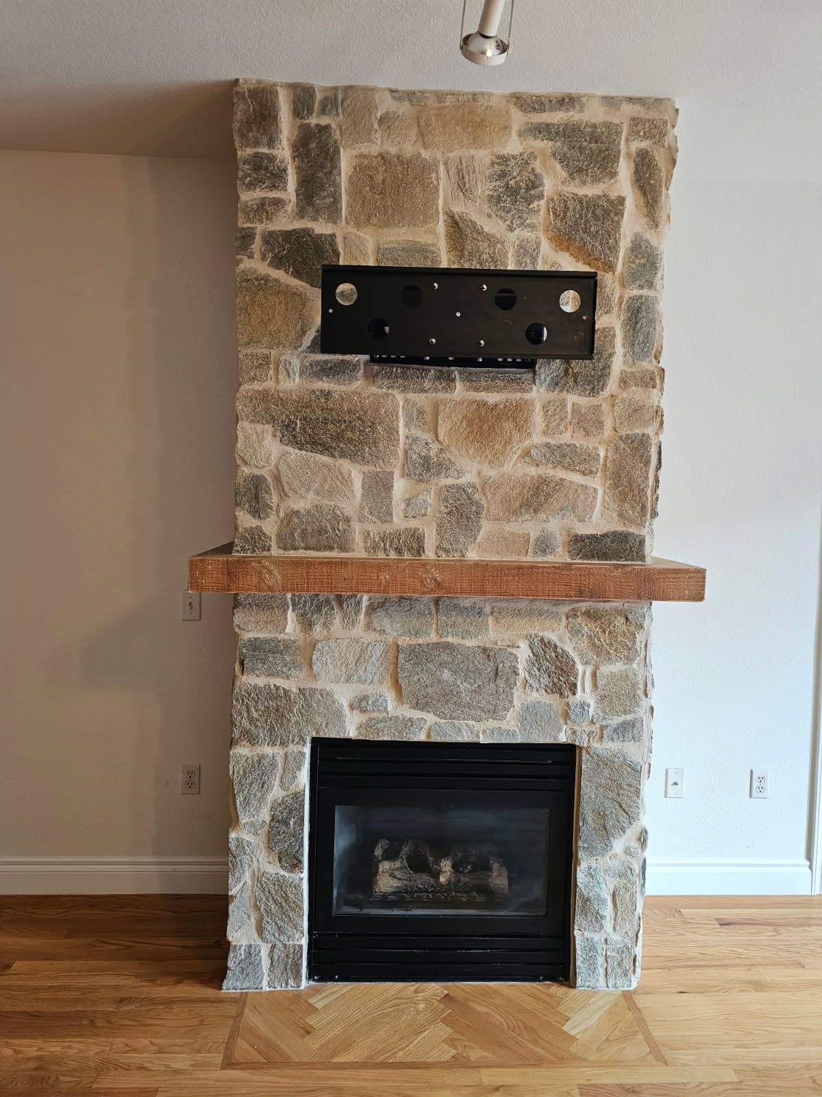 Rustic and Modern Home Enhancements in Golden image